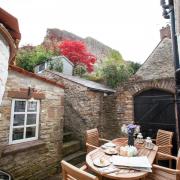 Castle and Cobbles, Richmond – the patio area and garden, which runs right up to the castle walls
