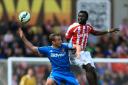 Stoke City's Mame Biram Diouf (right) and Sunderland's Lee Cattermole battle for the ball during the Barclays Premier League match at the Britannia Stadium, Stoke. PRESS ASSOCIATION Photo. Picture date: Saturday April 25, 2015. See PA story SOCCER Stoke. 