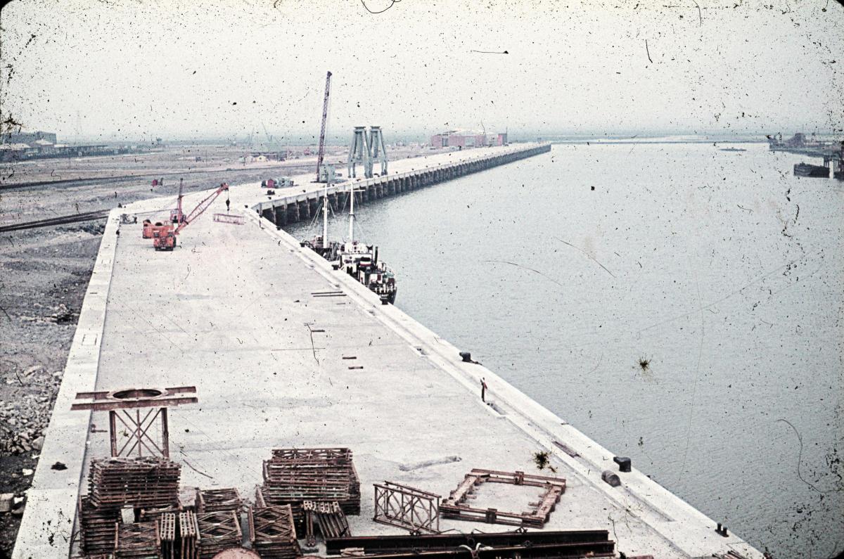 1960s: Contruction of No.1 Quay