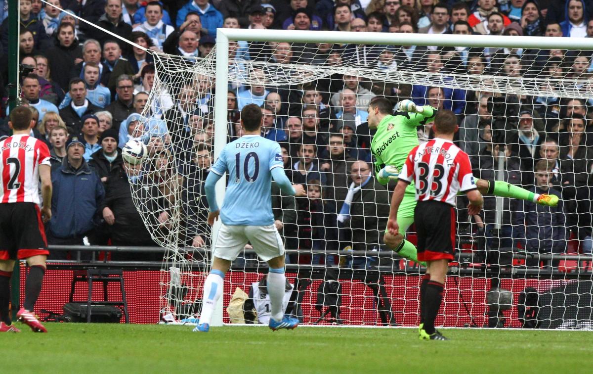 Yaya Toure scores a stunner to draw the game level at 1-1. Picture: Tom Banks