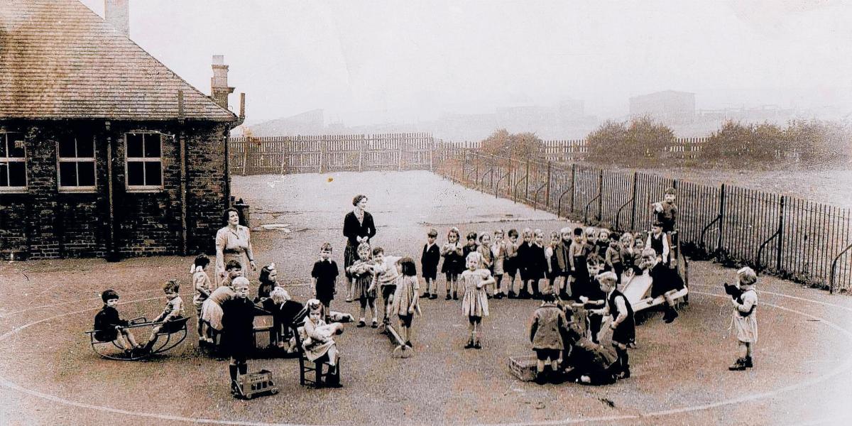HAPPY DAYS: Close House Infants School in 1949