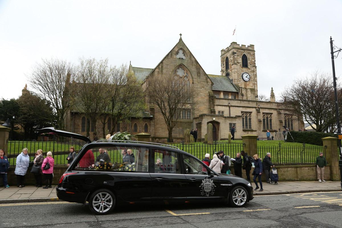 Denise Robertson funeral in Sunderland