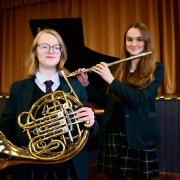Durham High School music scholars Rosalind and Isabel Sheen