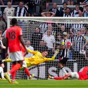 Sean Longstaff scores Newcastle's equaliser against Brighton