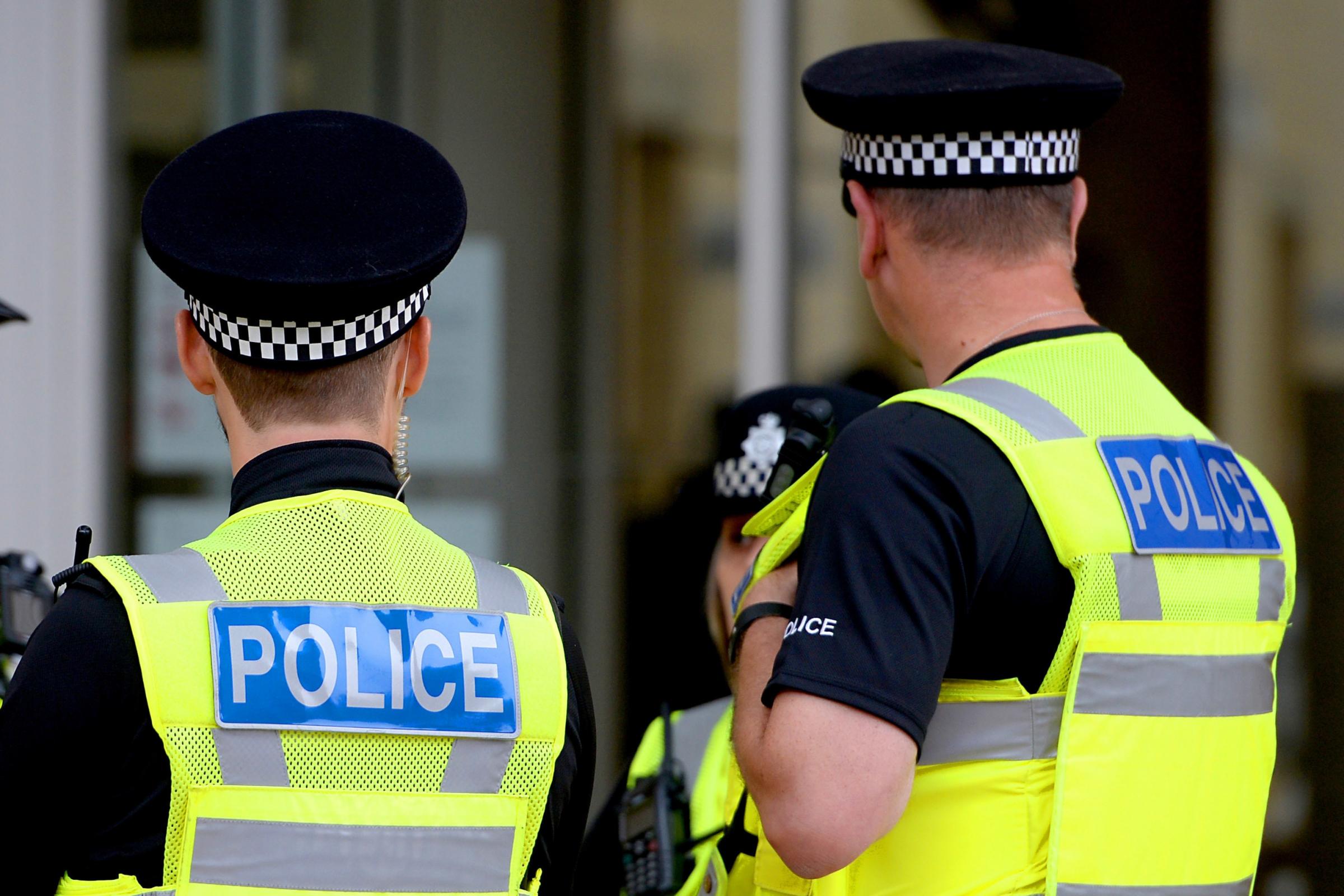 Labour commits to recruiting more frontline police officers ...