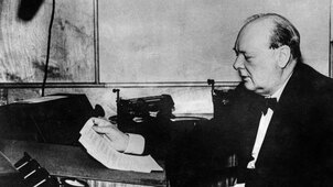 Churchill: Fallen Hero