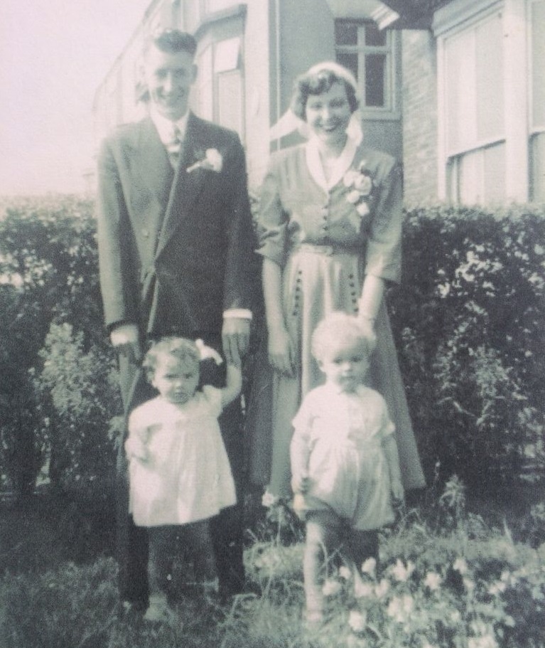 Clem and Jane Oxenhams wedding day on August 30, 1952