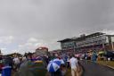 York Racecourse has assured the Dante Festival will continue despite patches of rain