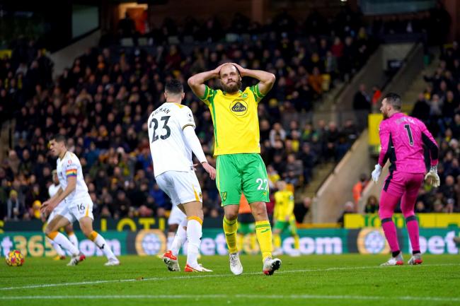 Teemu Pukki was left to rue missed chances as Norwich and Wolves played out a goalless draw
