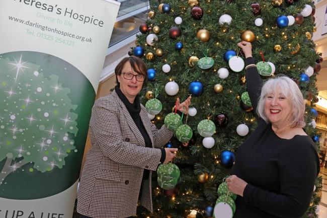 Cornmill Centre manager Susan Young, left, with St Teresa’s Hospice chief executive Jane Bradshaw