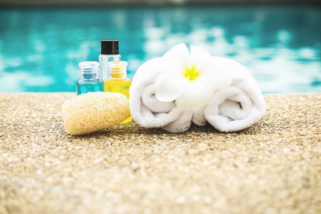Treat yourself to a spa break with QHotels Collection winter sale (Canva)