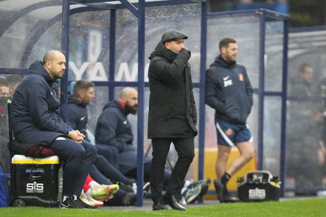 Lee Johnson watches on during Sunderland's 3-3 draw with Wycombe at Adams Park