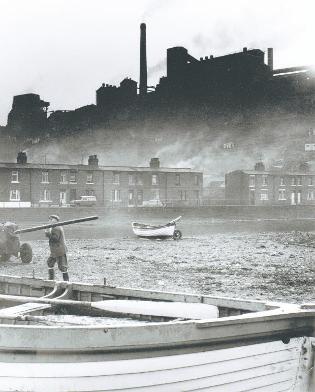 The Northern Echo: How the iron and steel works overlooked the terraces of Skinningrove in 1994