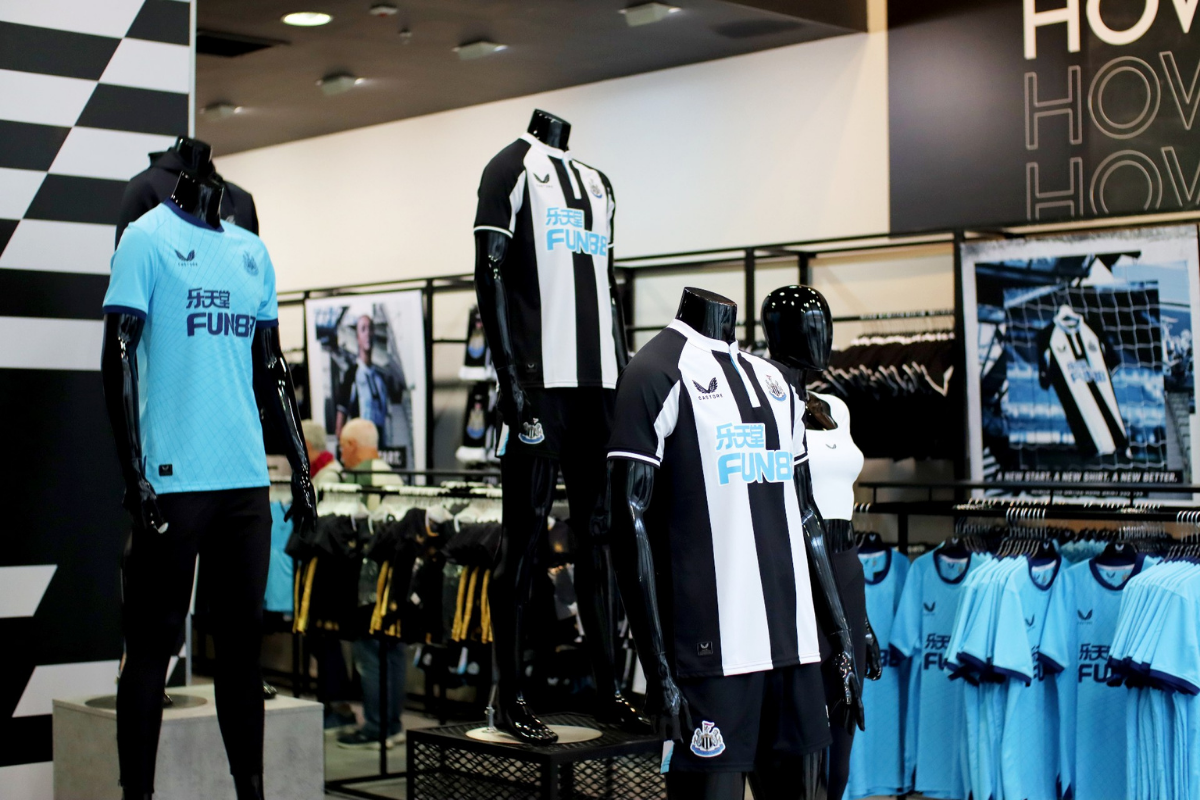 Newcastle United opens to its new store at Metrocentre - On In York