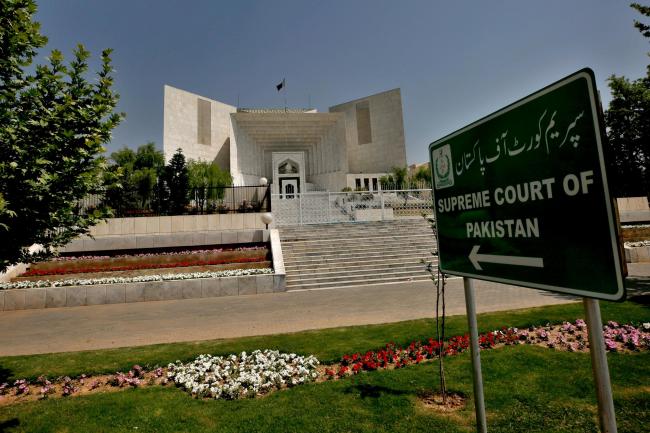 Pakistan's top court rules Imran Khan acted illegally over confidence vote  | The Northern Echo