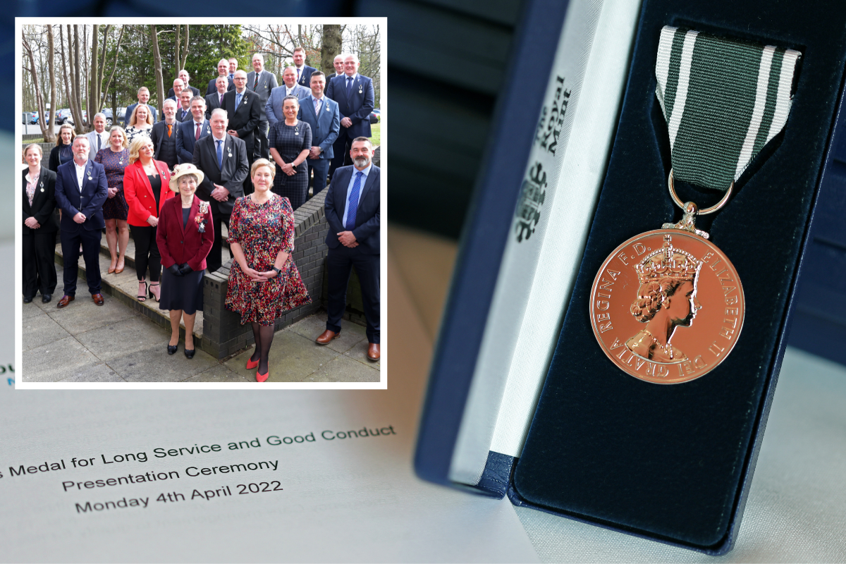 Seven County Durham ambulance workers receive conduct medal - Vimarsana News