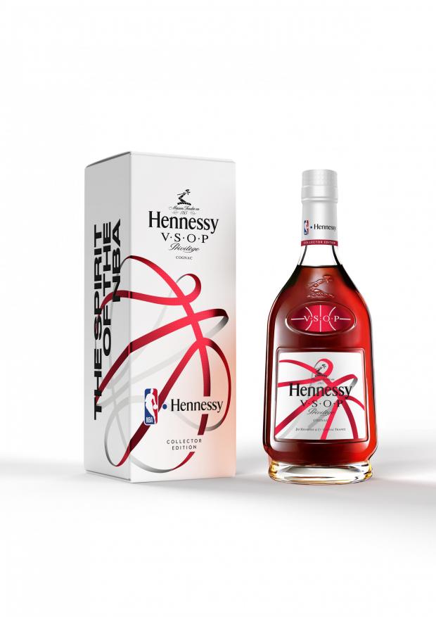 The Northern Echo : Hennessy VSOP Spirit Of The NBA Collector's Edition.  Crédit photo : The Bottle Club