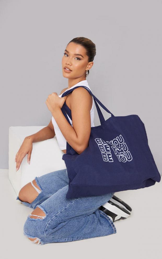 The Northern Echo: Navy Be You Canvas Tote Bag (PrettyLittleThing)