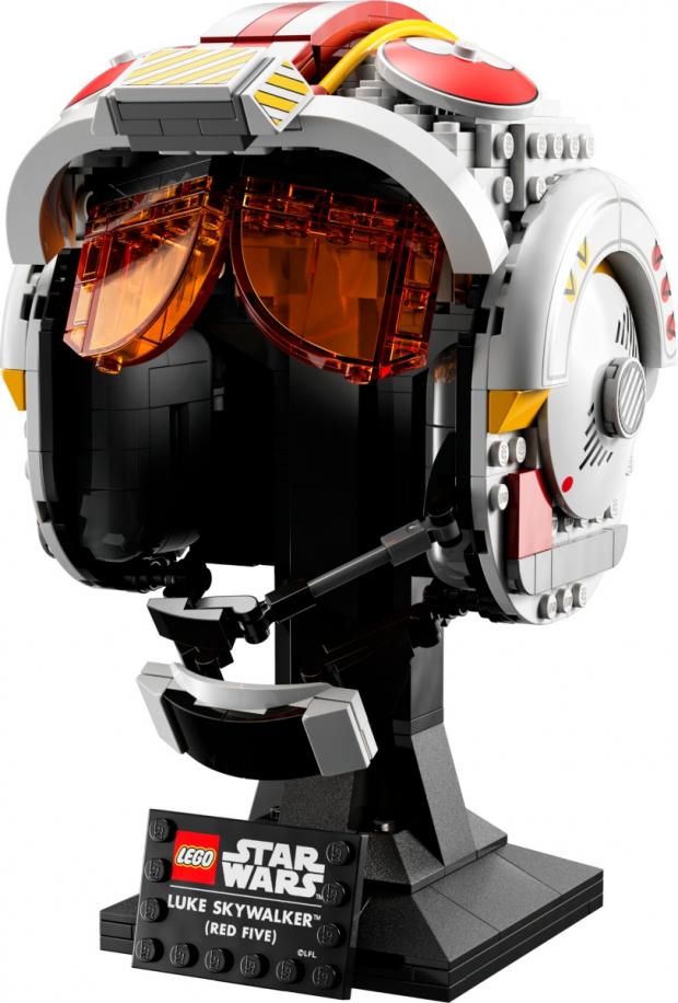The Northern Echo: Star Wars™ Luke Skywalker (Red Five) Helmet by LEGO. (Disney)