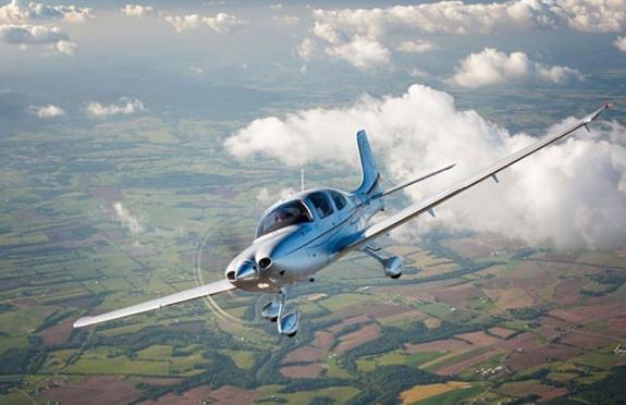The Northern Echo: Land Away Double Flying Lesson. Credit: Buyagift The Northern Echo: Land Away Double Flying Lesson. Credit: Buyagift