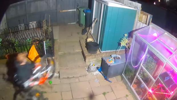 The Northern Echo: CCTV of the suspected thief stealing a boy's mountain bike in Peterlee 