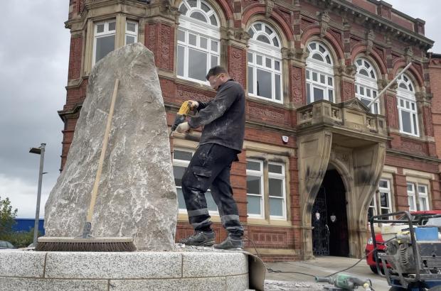 The Northern Echo: Work taking place on the memorial outside Thornaby Town Hall 