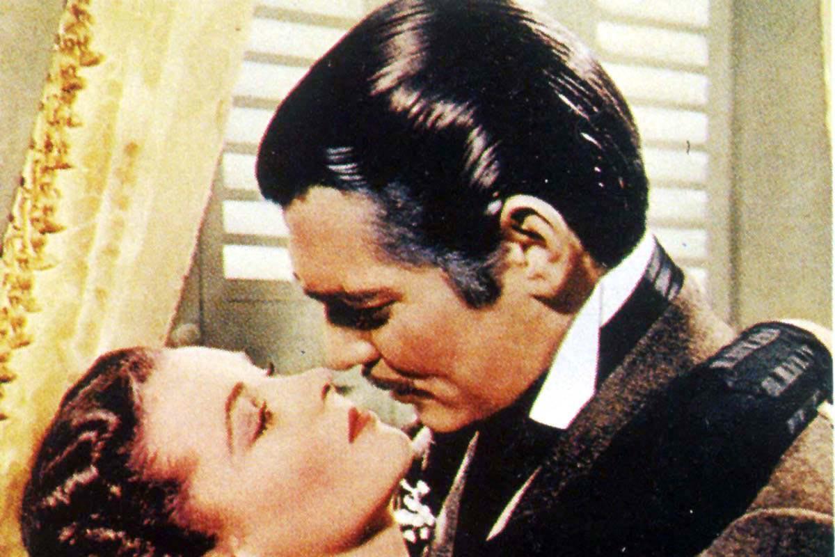 Vivien Leigh and co-star Clark Gable in their famous clinch in the 1939 blockbuster GONE WITH THE WIND. Gone With the Wind is the film seen by more cinema-goers than any other in UK movie history the British Film Institue said, Monday November 28, 2004.
