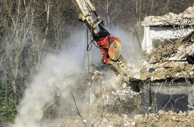 The Northern Echo: WORK: Demolition work at Milburngate House, Durham Picture: DAVID TROUT/NECC
