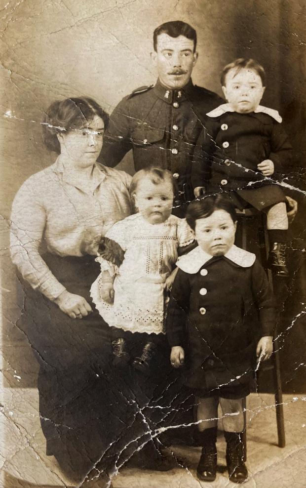 The Northern Echo: Lillie Galloway and her husband, James, in his military uniform and three of their four children