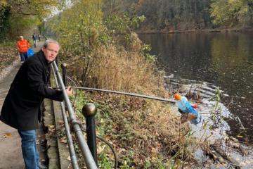 Mary Kelly Foy MP and councillor in fight over litter in River Wear