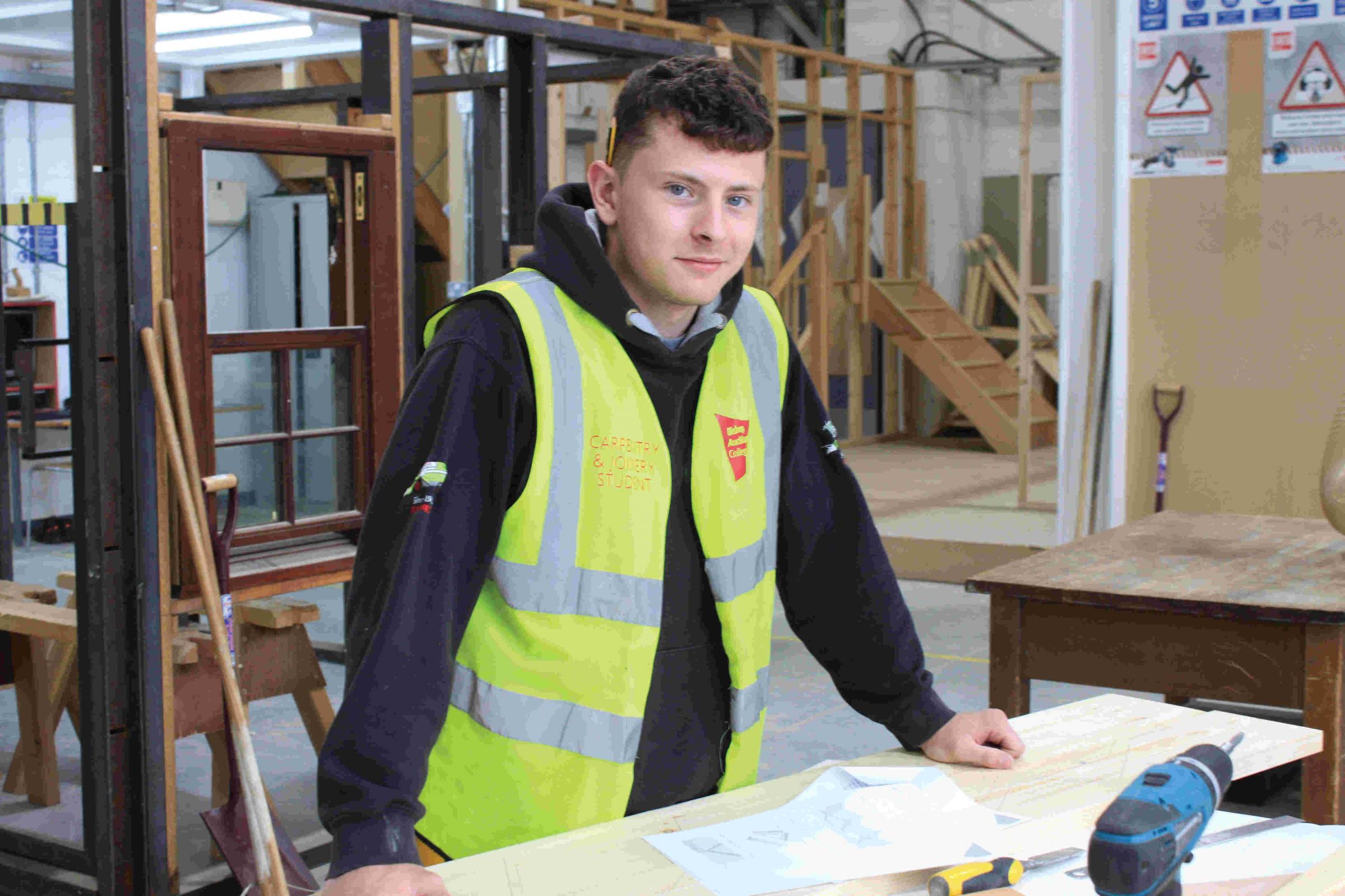 Interactive open evening gives Year 11s chance to try out college life - Vimarsana News