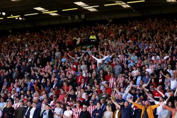 Sunderland away fans are shining example as rival boss sets target