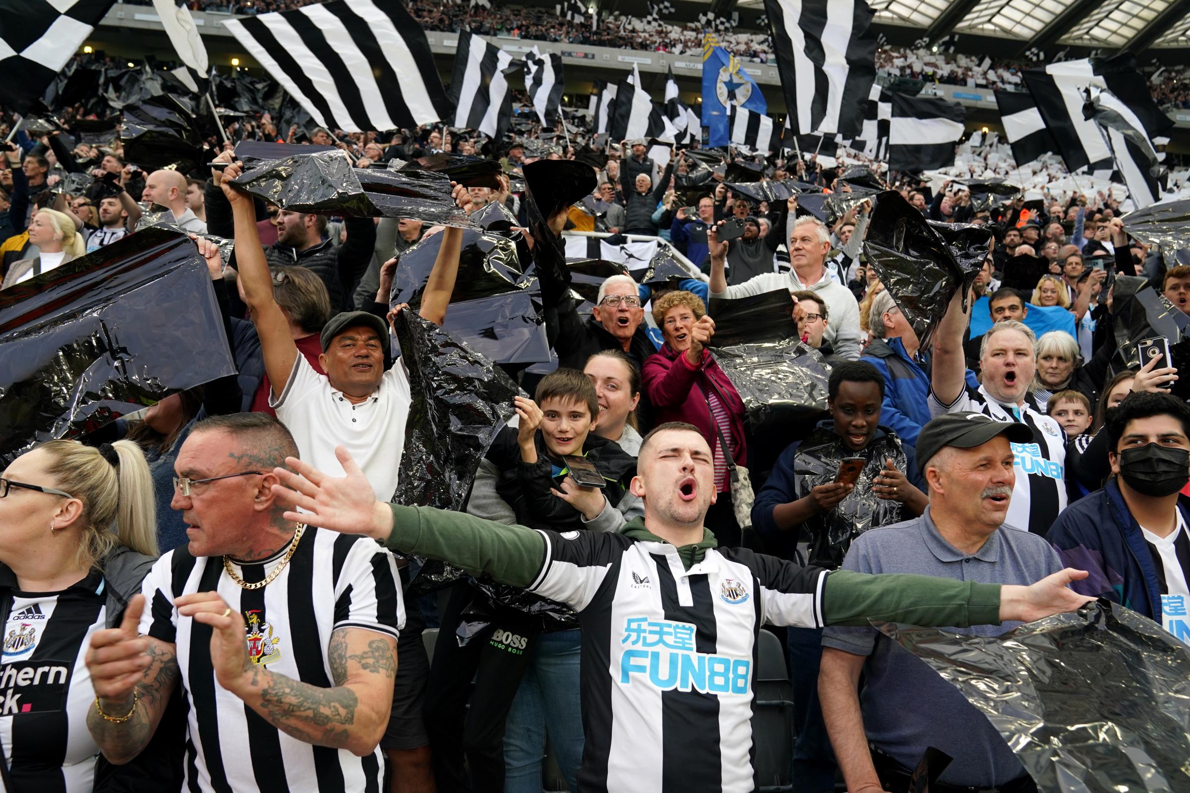 Newcastle United: Eddie Howe on value of atmosphere at St James' Park