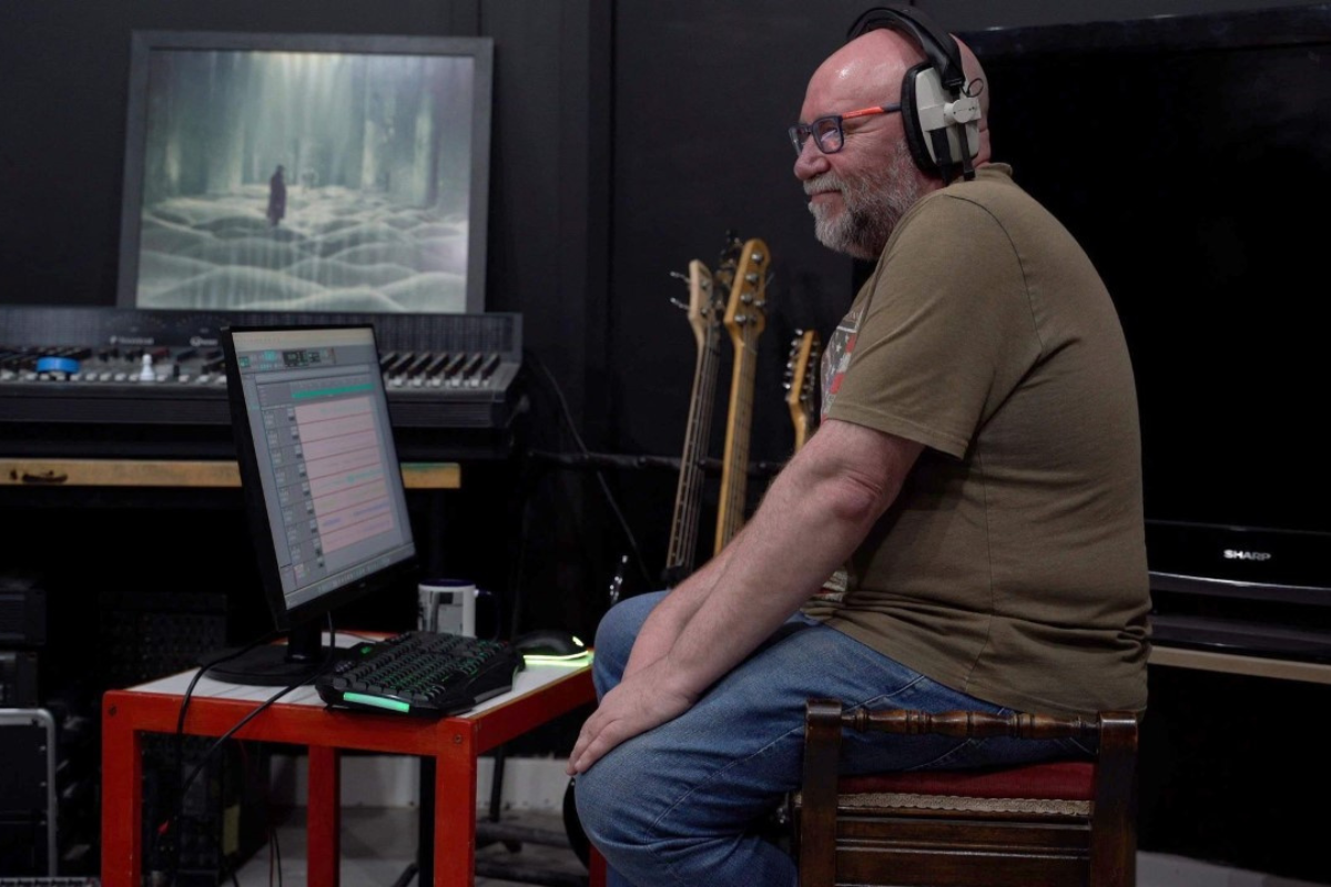 Tributes to Middlesbrough music producer Nigel 'Papa Goose' Crooks - Vimarsana News