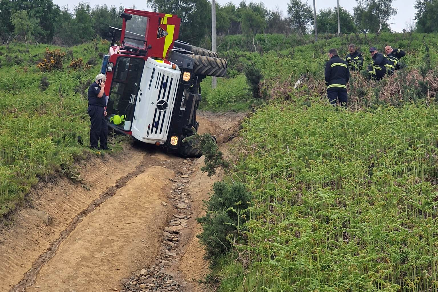 Investigation after fire truck tips over in Eston Hills - Vimarsana News