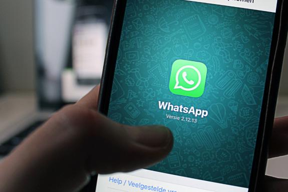 The Northern Echo: WhatsApp has shared why you should use its new screen lock feature if it is available to you - explaining that it offers an advantage in terms of privacy. ( Canva) The Northern Echo: WhatsApp has shared why you should use its new screen lock feature if it is available to you - explaining that it offers an advantage in terms of privacy. ( Canva)