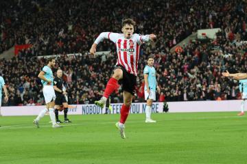 Sunderland's Niall Huggins win Championship Goal of Month award