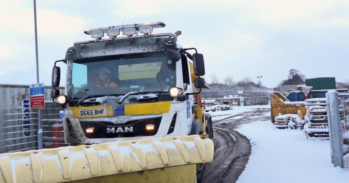 Snow gritters take to Darlington’s roads on test run