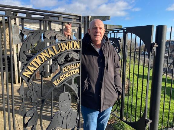 The Northern Echo: Alan Cummings still lives near the pit site in Easington The Northern Echo: Alan Cummings still lives near the pit site in Easington