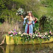 Freya Lee drifts dreamily as ‘The Lady of Shalott’ one of the floral installations at Spring Essentials