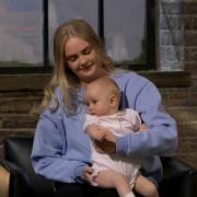 Dragons' Den sees youngest entrepreneur as Newcastle sisters appear. Credit: BBC