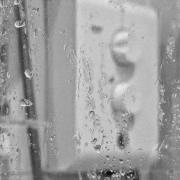 Shock temperature changes, abrasive cleaning and poor installation can cause glass shower screens to explode, according to a team of glass experts.