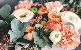 7 ways to keep your Mother’s Day flowers fresher for longer (Canva)