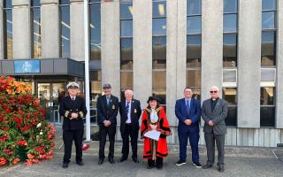 On Wednesday (August 30) morning, former members of the Merchant Navy gathered outside Darlington Town Hall to honour colleagues who are no longer with us and commend the role of the group in World War I, World War II and more recent conflicts