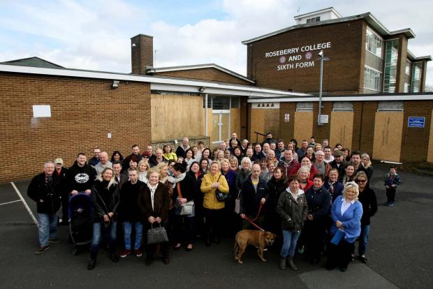 The Northern Echo: REUNITED: Former pupils meet up to say goodbye to their old school: Picture: DAVID WOOD